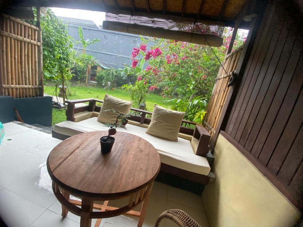 Pomelo Guest House Ουμπούντ Εξωτερικό φωτογραφία