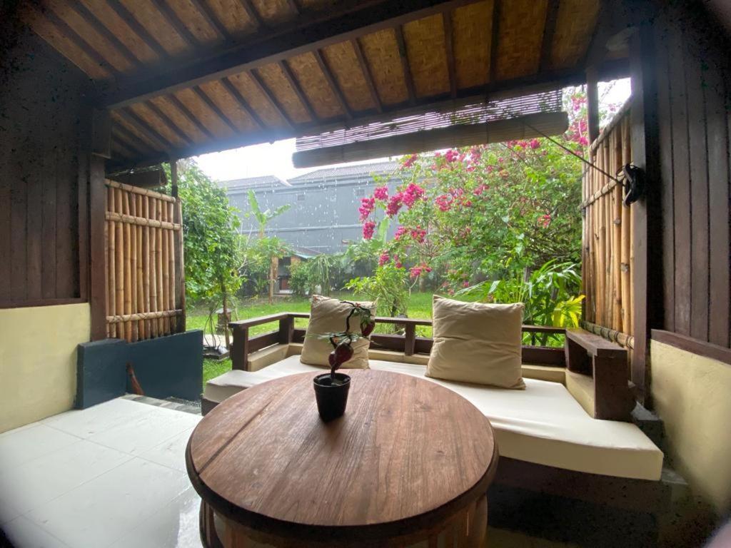 Pomelo Guest House Ουμπούντ Εξωτερικό φωτογραφία