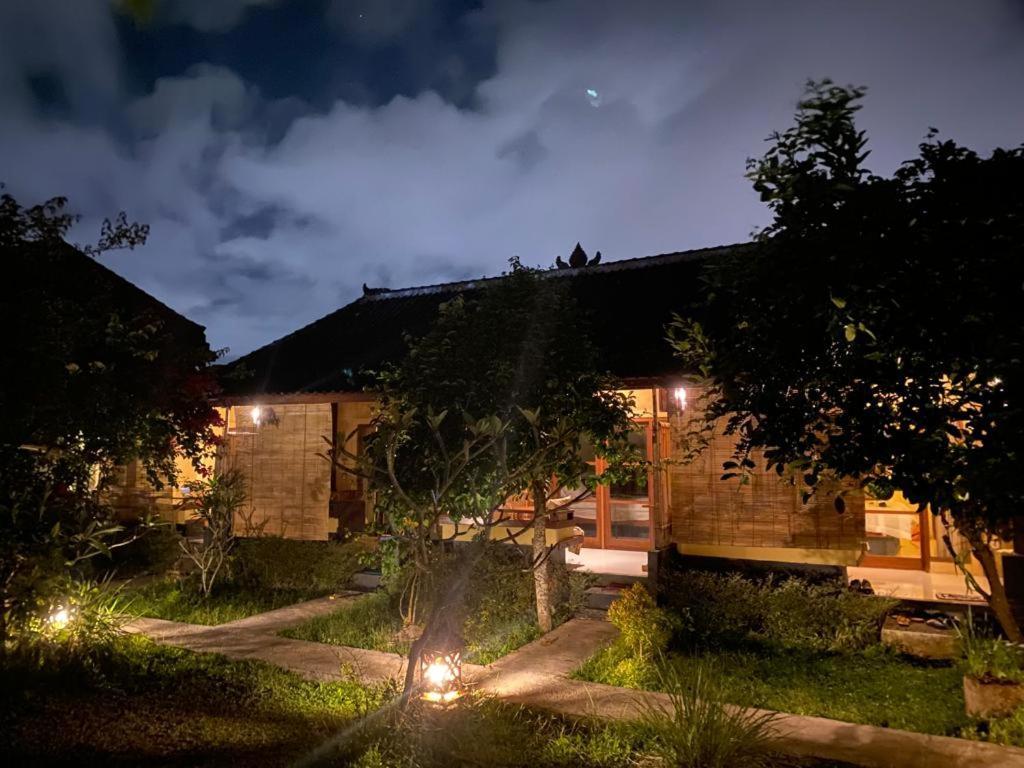 Pomelo Guest House Ουμπούντ Εξωτερικό φωτογραφία